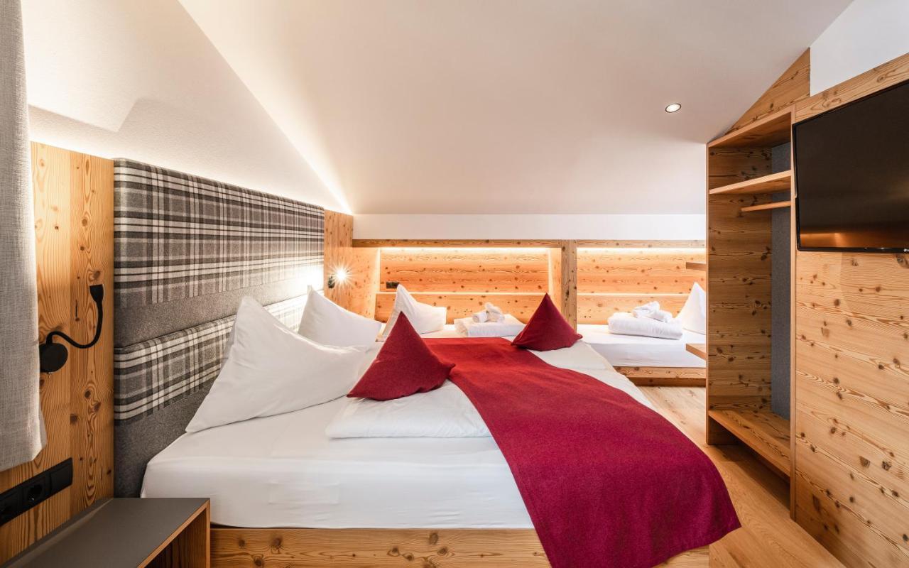 Hotel Lener Campo di Trens Kültér fotó