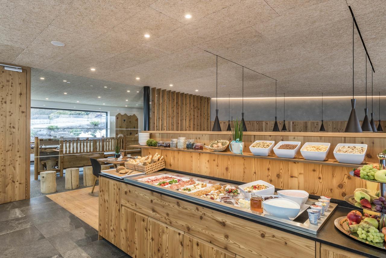 Hotel Lener Campo di Trens Kültér fotó