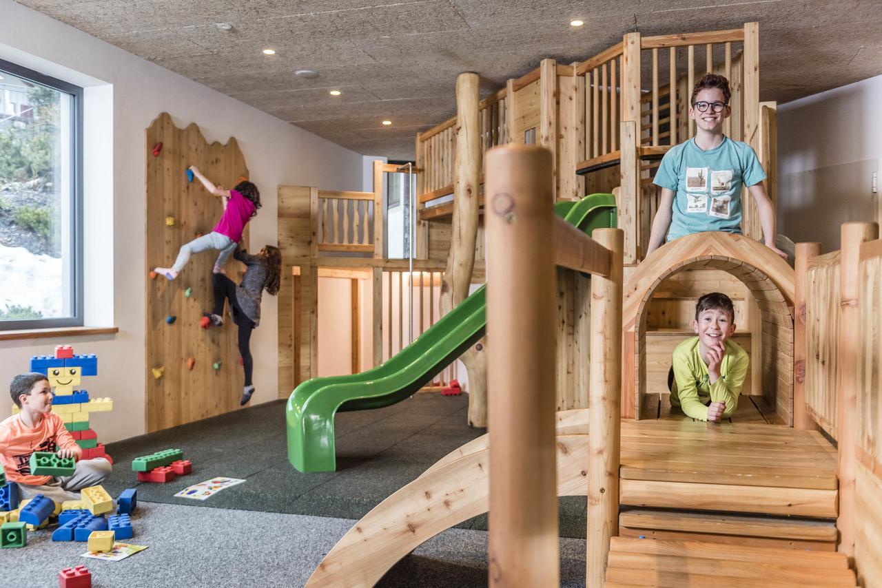 Hotel Lener Campo di Trens Kültér fotó